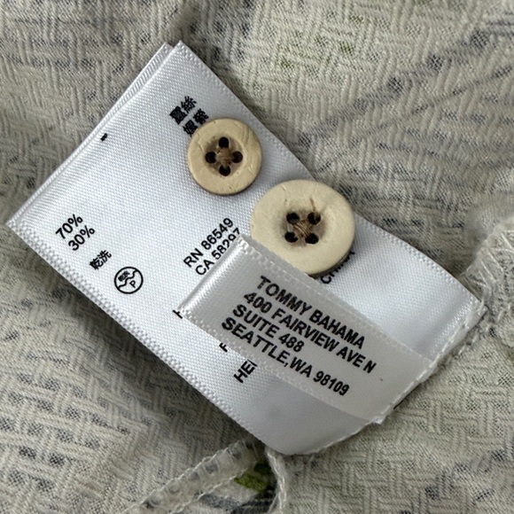 Tommy Bahama Beige and Olive Chevron Men's Shirt Size XXL - Picture 8 of 8